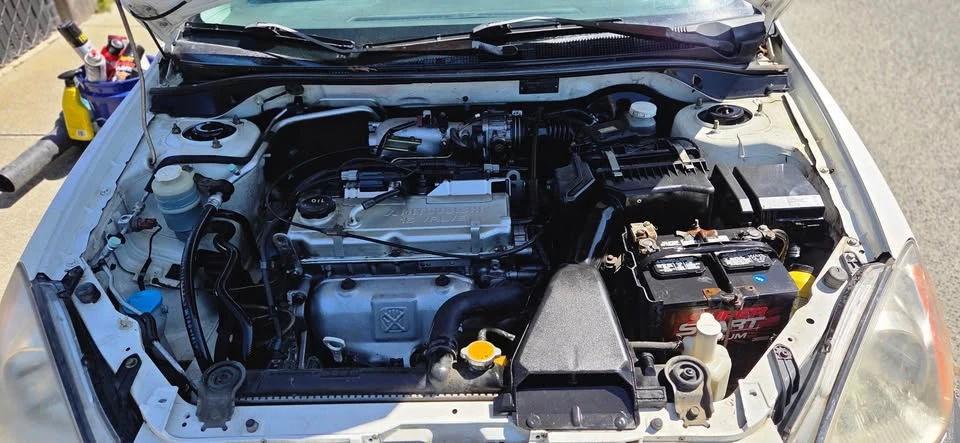 2004 Mitsubishi Lancer 8th Gen - Image 8 of 11