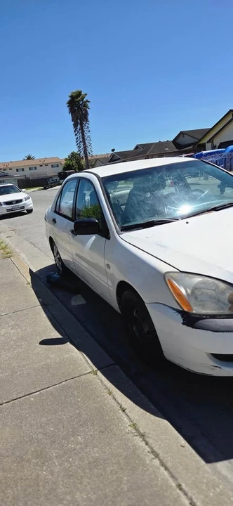 2004 Mitsubishi Lancer 8th Gen - Image 7 of 11