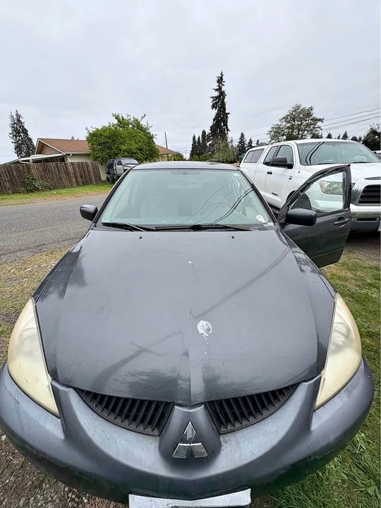2004 Mitsubishi Lancer 8th Gen - Image 2 of 9