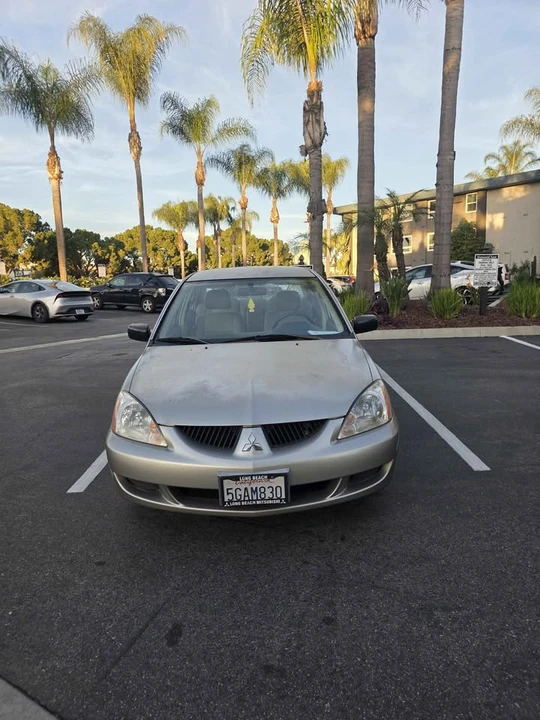 2004 Mitsubishi Lancer 8th Gen - Image 2 of 13