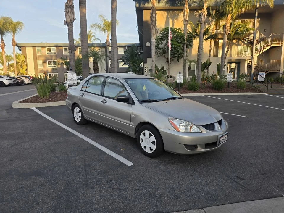 2004 Mitsubishi Lancer 8th Gen - Image 3 of 13