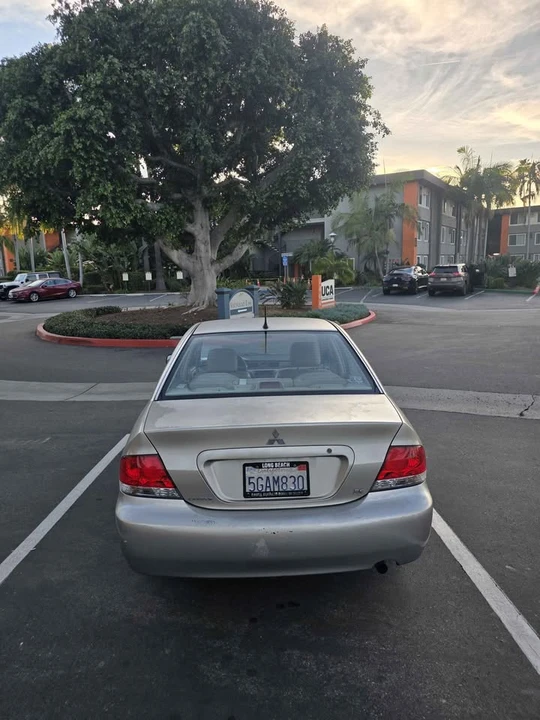 2004 Mitsubishi Lancer 8th Gen - Image 6 of 13