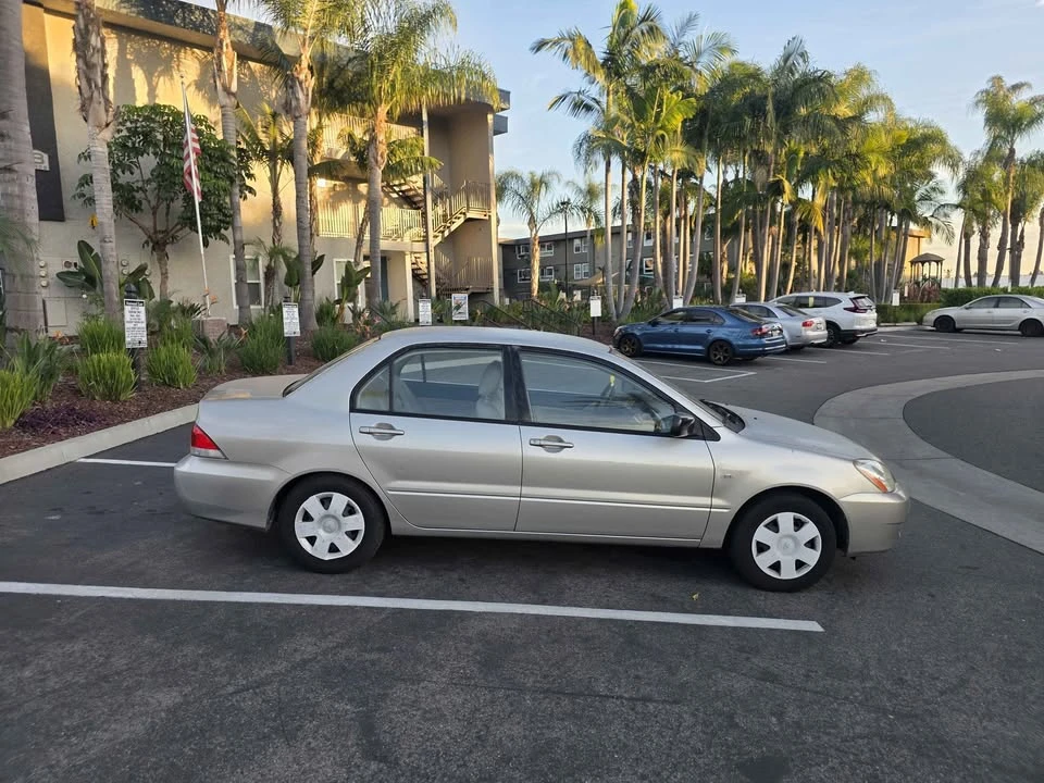 2004 Mitsubishi Lancer 8th Gen - Image 4 of 13