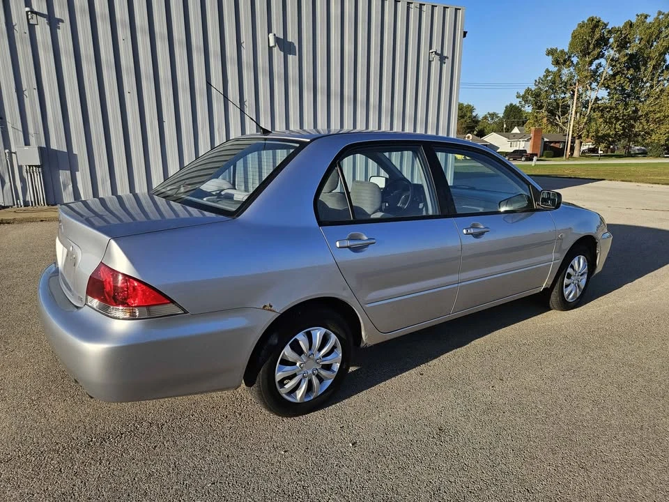 2004 Mitsubishi Lancer 8th Gen - Image 4 of 14