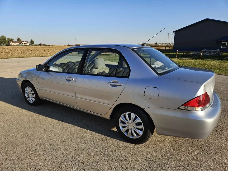 2004 Mitsubishi Lancer 8th Gen - Image 5 of 14