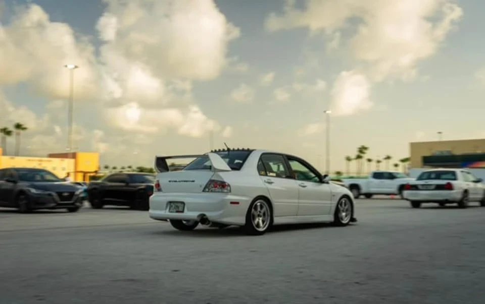2004 Mitsubishi Lancer Evolution VIII 7th Gen - Image 4 of 19