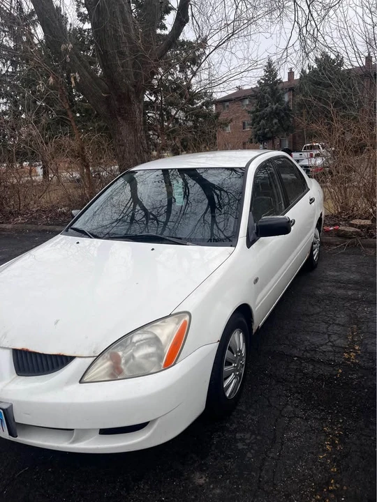 2004 Mitsubishi Lancer 7th Gen - Image 9 of 11