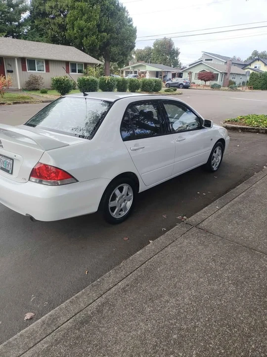 2004 Mitsubishi Lancer 7th Gen - Image 4 of 16