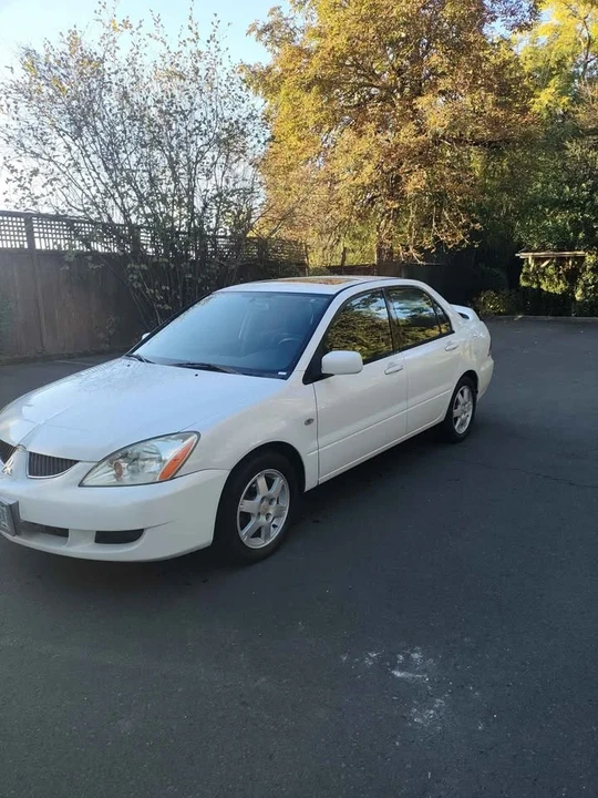 2004 Mitsubishi Lancer 8th Gen - Image 6 of 9
