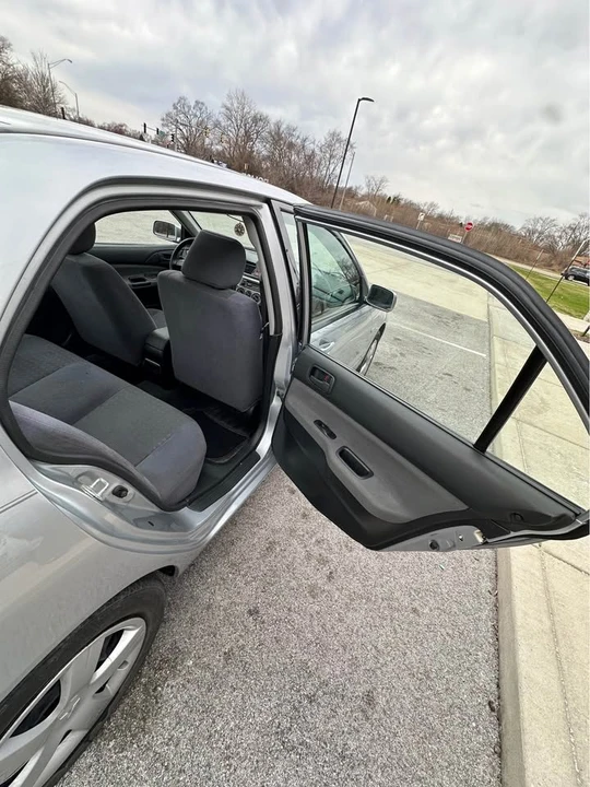 2004 Mitsubishi Lancer 8th Gen - Image 15 of 20