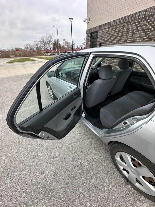 2004 Mitsubishi Lancer 8th Gen - Image 16 of 20