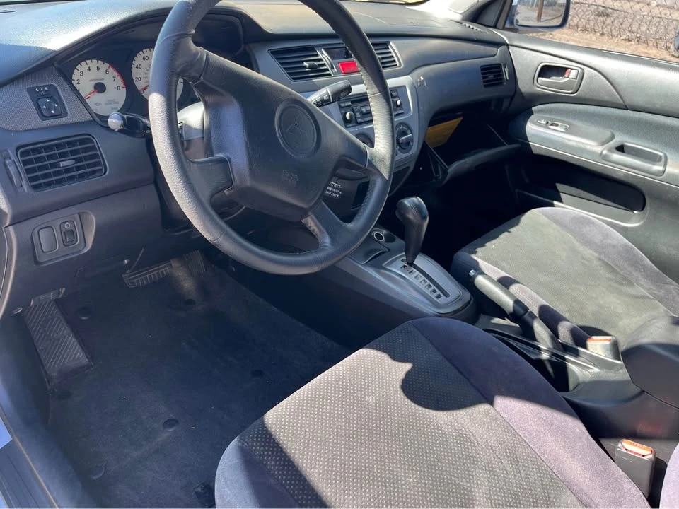 2004 Mitsubishi Lancer 8th Gen - Image 5 of 10