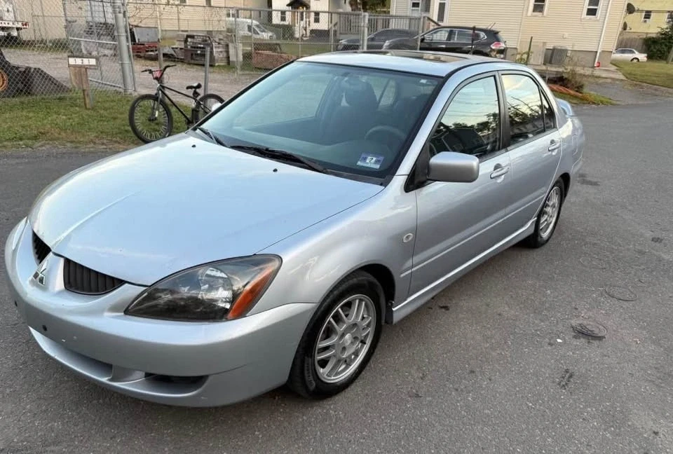 2004 Mitsubishi Lancer 7th Gen - Image 2 of 14