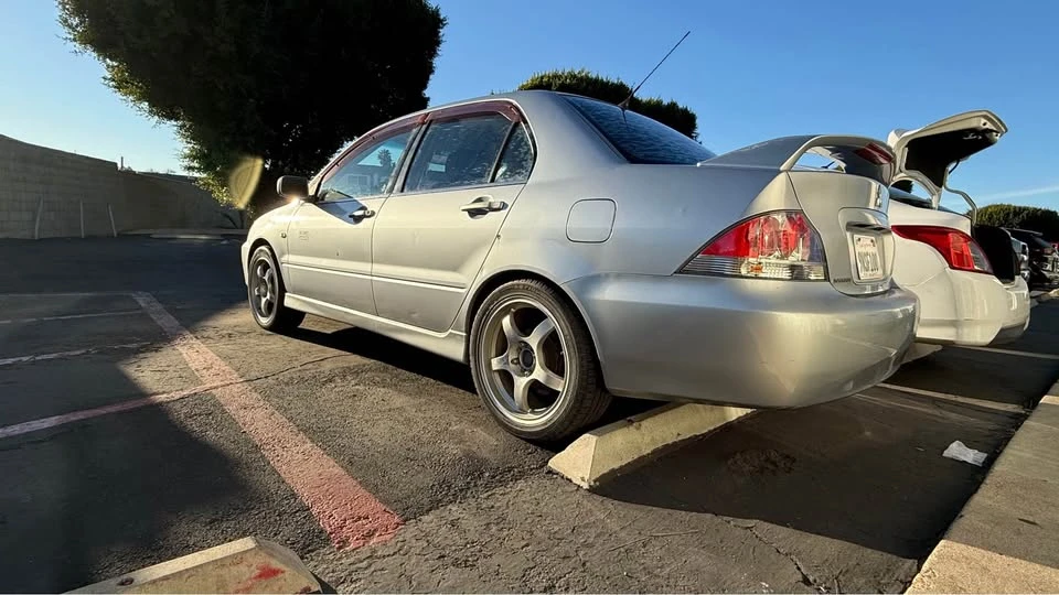 2004 Mitsubishi Lancer 7th Gen - Image 3 of 6