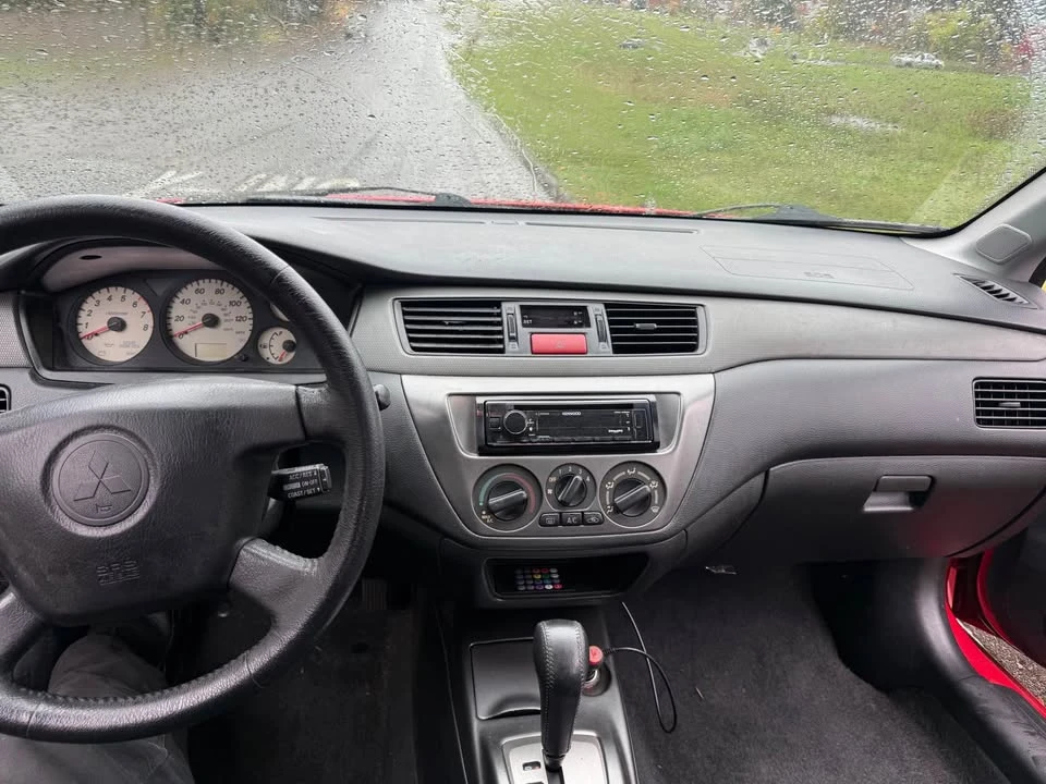2004 Mitsubishi Lancer 8th Gen - Image 7 of 9