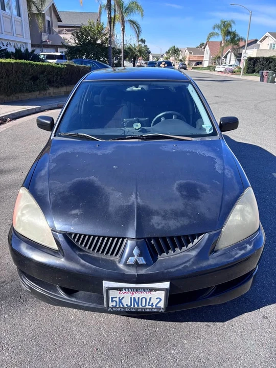 2004 Mitsubishi Lancer 8th Gen - Image 2 of 10