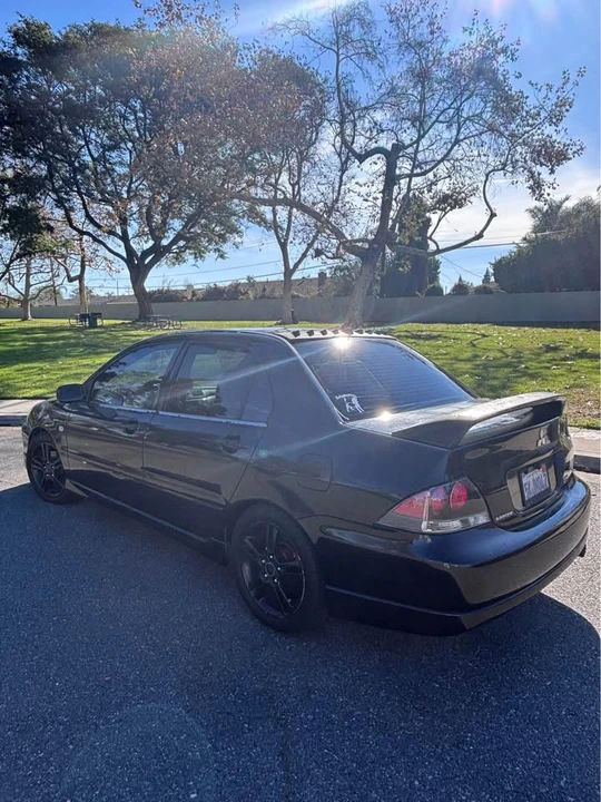 2004 Mitsubishi Lancer 8th Gen - Image 4 of 10