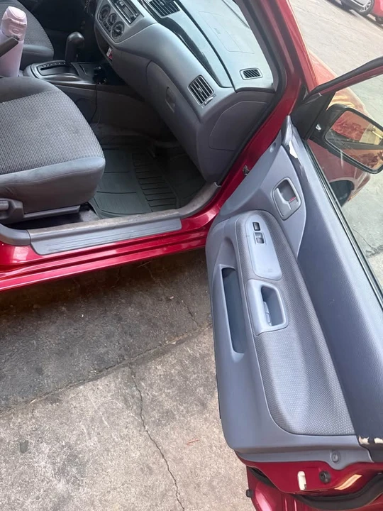 2004 Mitsubishi Lancer 8th Gen - Image 4 of 7