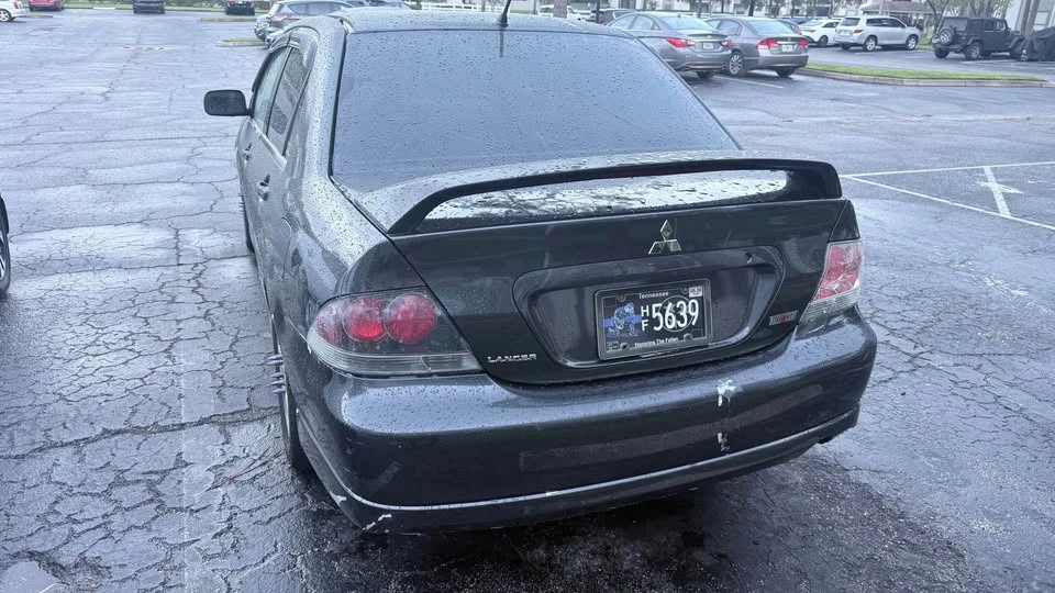 2004 Mitsubishi Lancer 8th Gen - Image 4 of 11