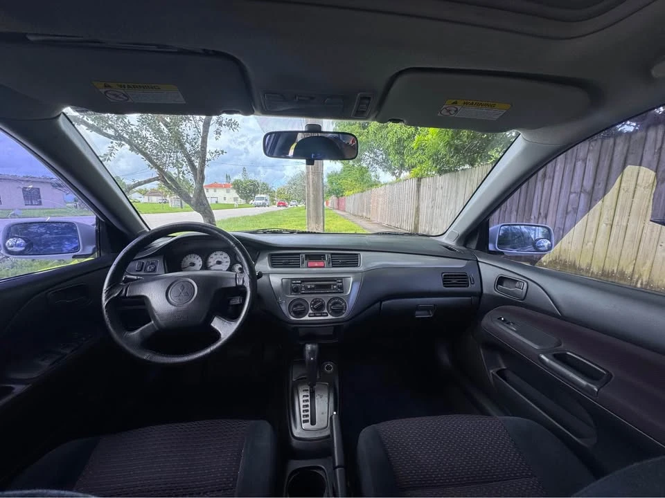 2004 Mitsubishi Lancer 8th Gen - Image 10 of 14