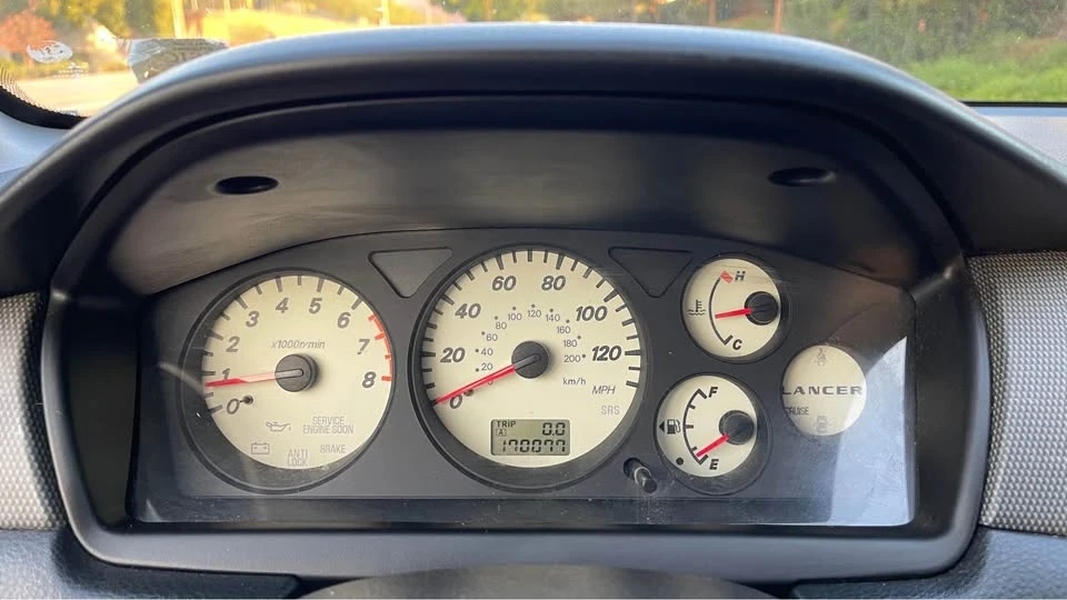 2004 Mitsubishi Lancer Evolution VIII 7th Gen - Image 11 of 12