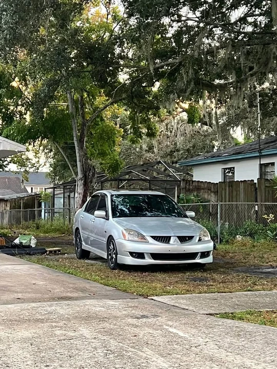 2004 Mitsubishi Lancer 7th Gen - Image 3 of 3