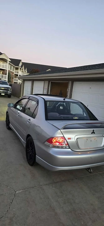 2004 Mitsubishi Lancer Evolution VIII 7th Gen - Image 9 of 15