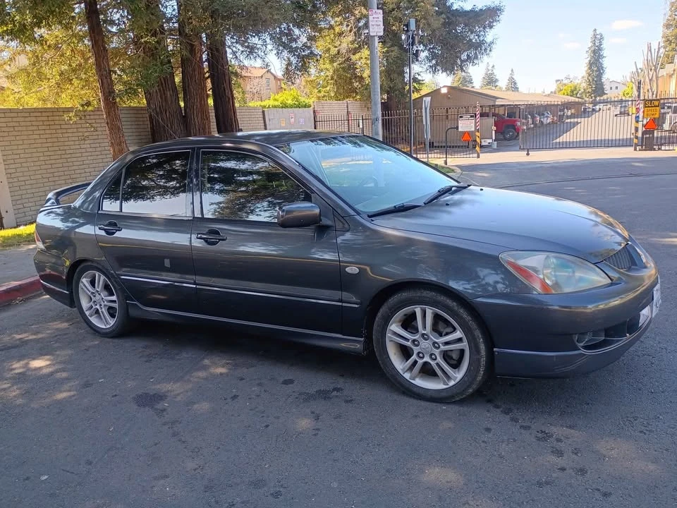 2004 Mitsubishi Lancer 8th Gen - Image 8 of 10