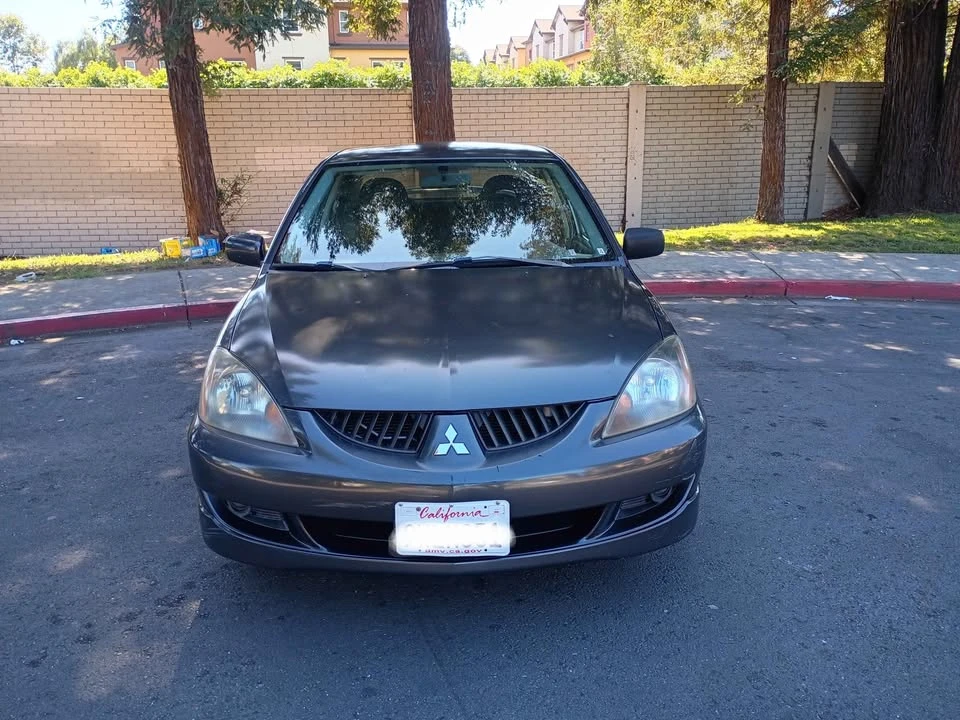 2004 Mitsubishi Lancer 8th Gen - Image 2 of 10