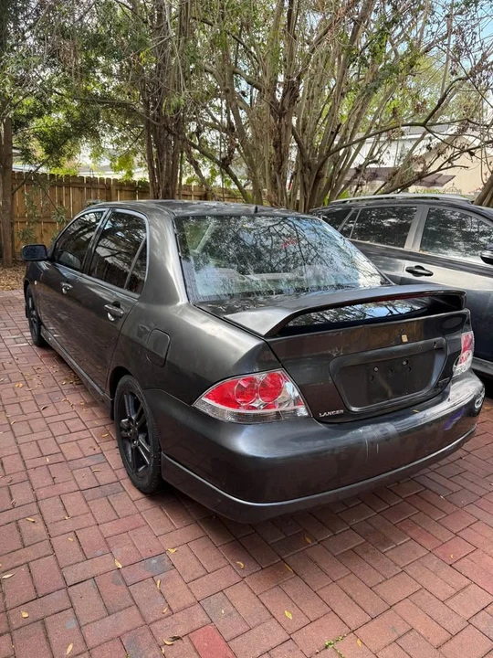 2004 Mitsubishi Lancer 8th Gen - Image 4 of 6
