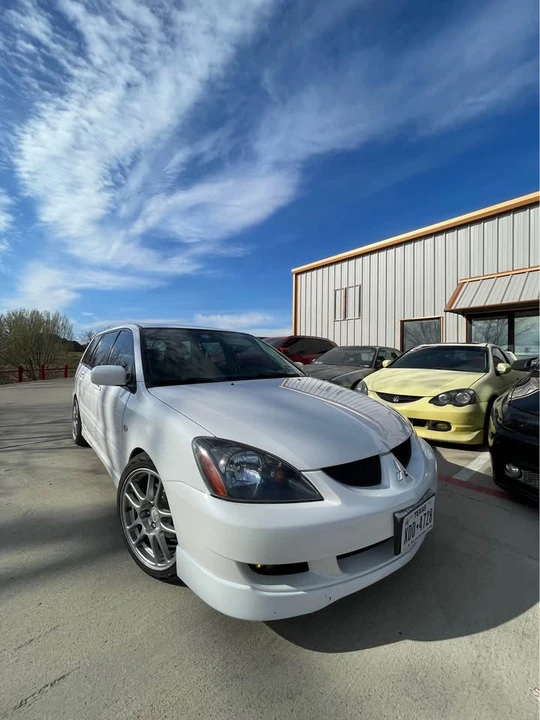 2004 Mitsubishi Lancer 8th Gen - Image 2 of 10