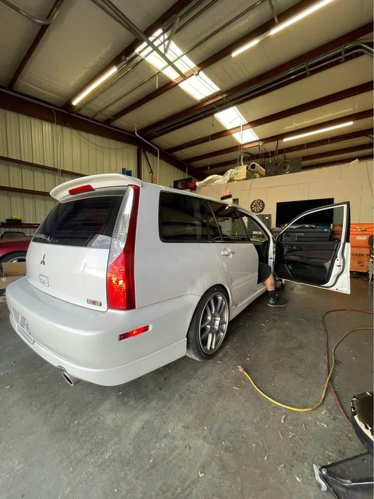 2004 Mitsubishi Lancer 8th Gen - Image 8 of 10