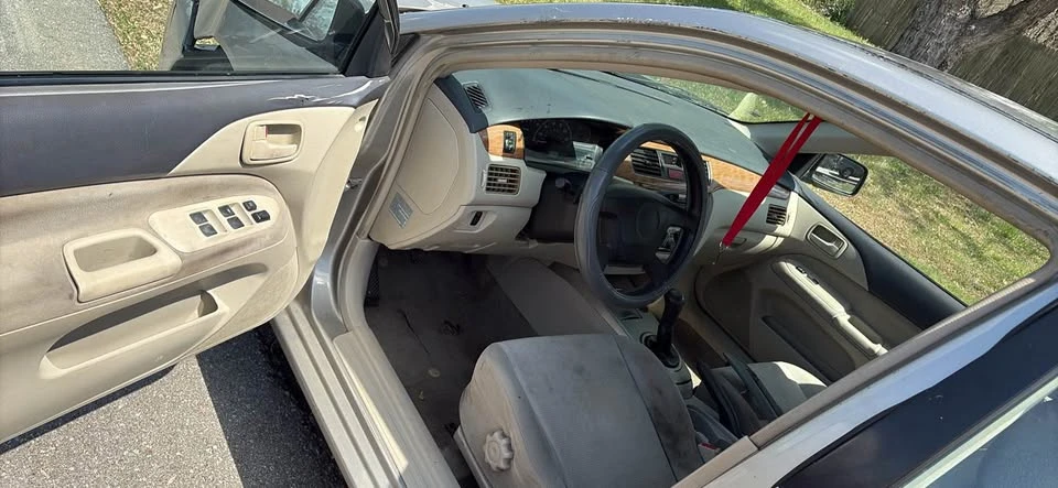 2004 Mitsubishi Lancer 8th Gen - Image 5 of 7