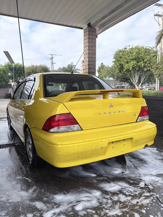 2004 Mitsubishi Lancer 8th Gen - Image 2 of 8