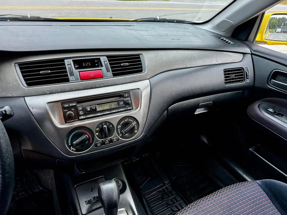 2004 Mitsubishi Lancer Evolution VIII 7th Gen - Image 13 of 15