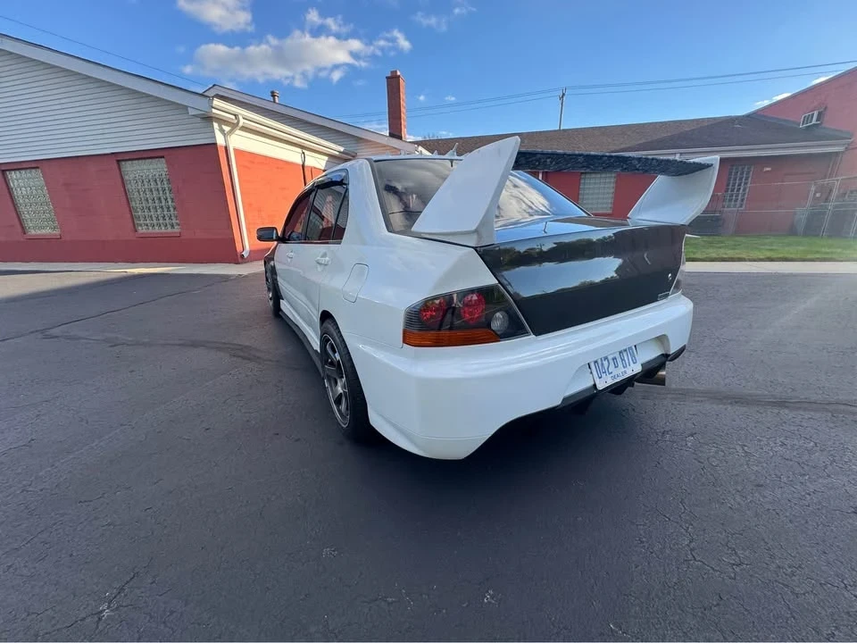 2004 Mitsubishi Lancer Evolution VIII 7th Gen - Image 7 of 14