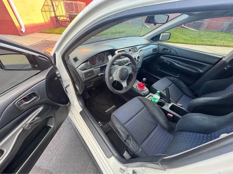 2004 Mitsubishi Lancer Evolution VIII 7th Gen - Image 9 of 11