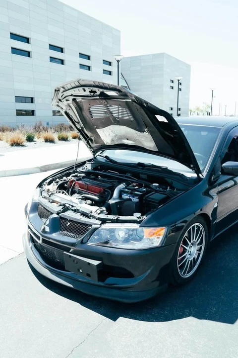 2004 Mitsubishi Lancer Evolution VIII 7th Gen - Image 2 of 8