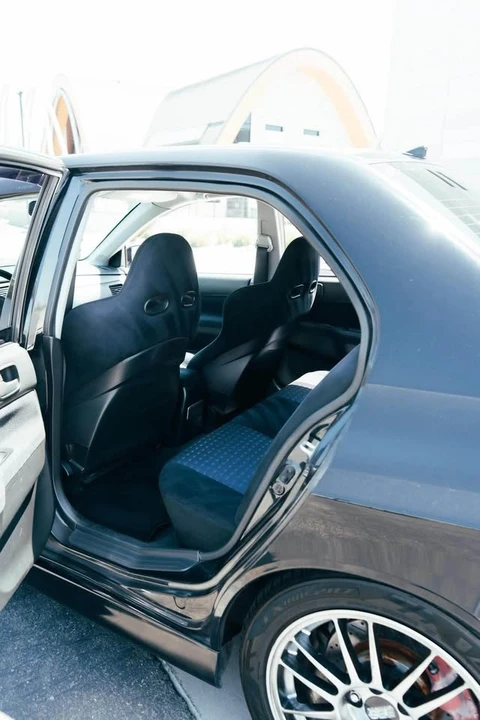 2004 Mitsubishi Lancer Evolution VIII 7th Gen - Image 3 of 8