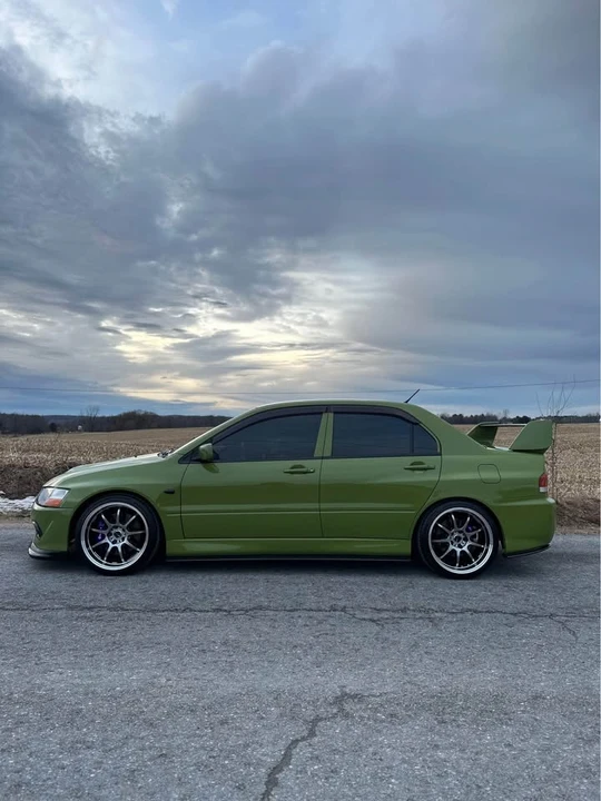 2004 Mitsubishi Lancer Evolution VIII 7th Gen - Image 2 of 19
