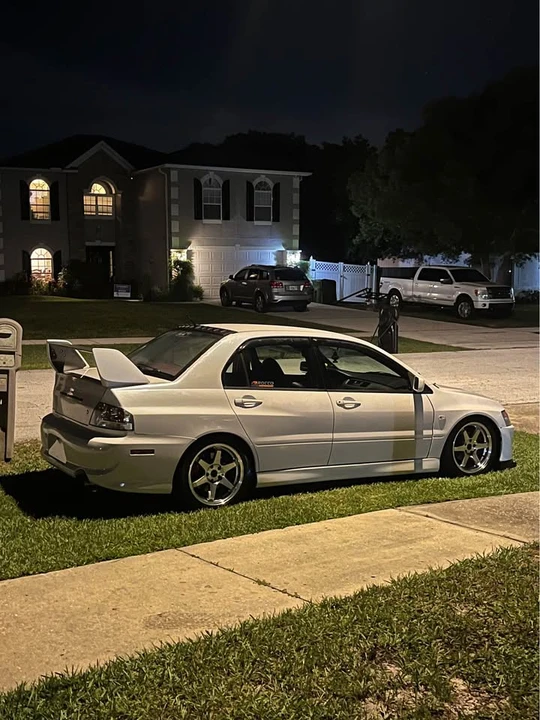 2004 Mitsubishi Lancer Evolution VIII 7th Gen - Image 2 of 7
