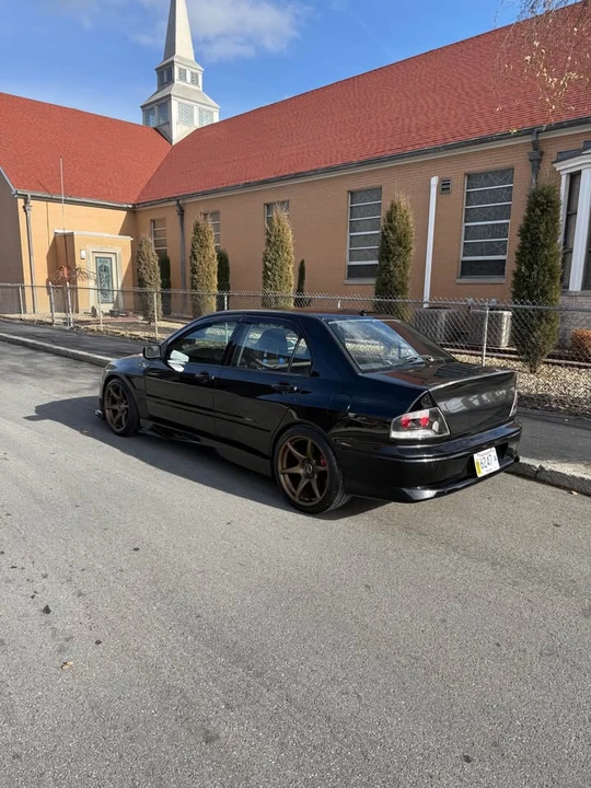 2004 Mitsubishi Lancer Evolution VIII 7th Gen - Image 3 of 9