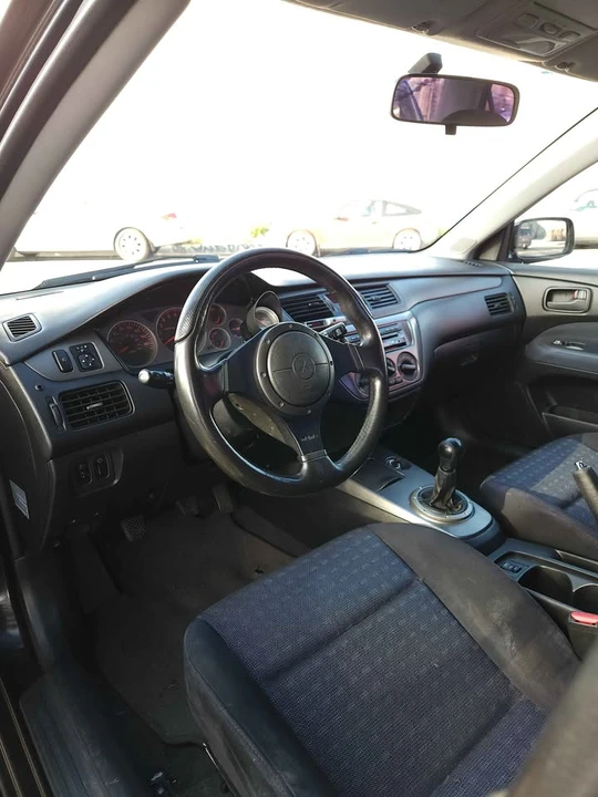 2004 Mitsubishi Lancer Evolution VIII 7th Gen - Image 11 of 16