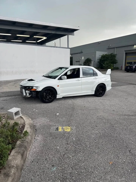 2004 Mitsubishi Lancer Evolution VIII 7th Gen - Image 6 of 15