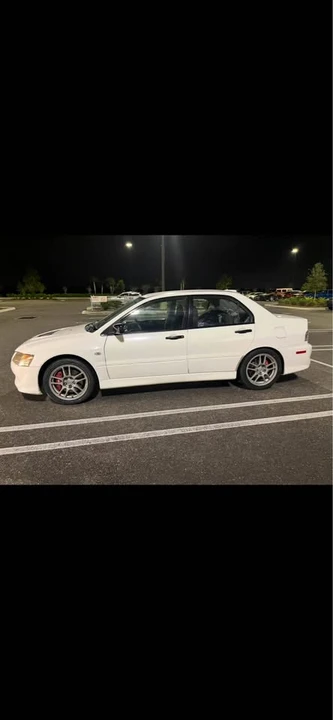 2004 Mitsubishi Lancer Evolution VIII 7th Gen - Image 2 of 2