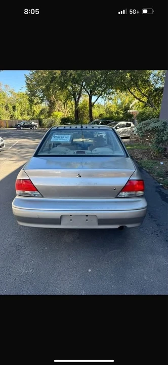 2004 Mitsubishi Outlander - Image 11 of 14