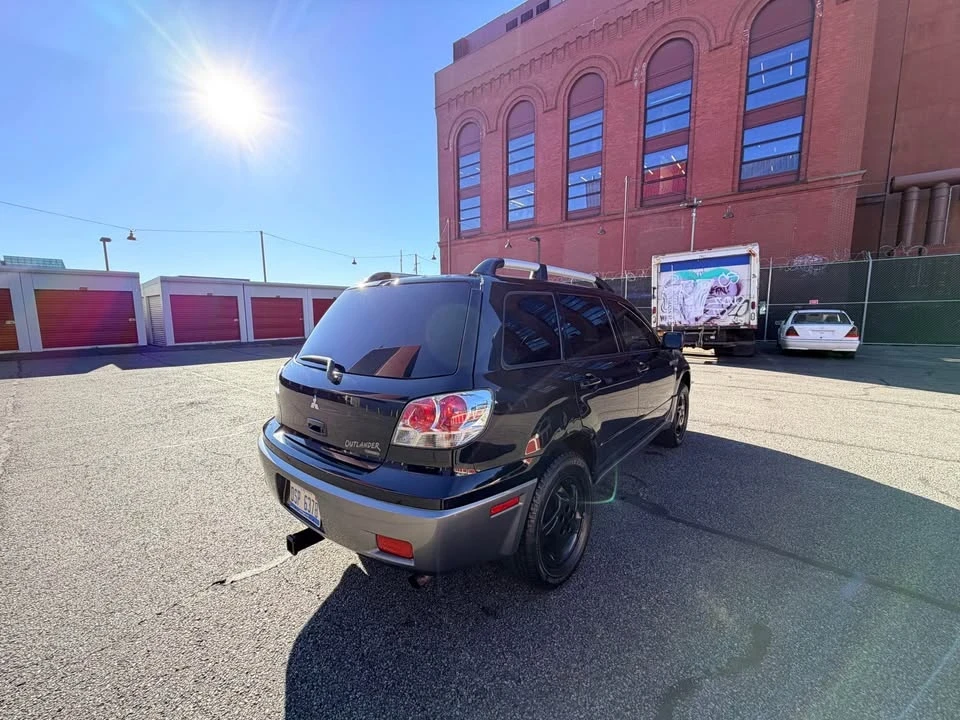 2004 Mitsubishi Outlander - Image 6 of 10