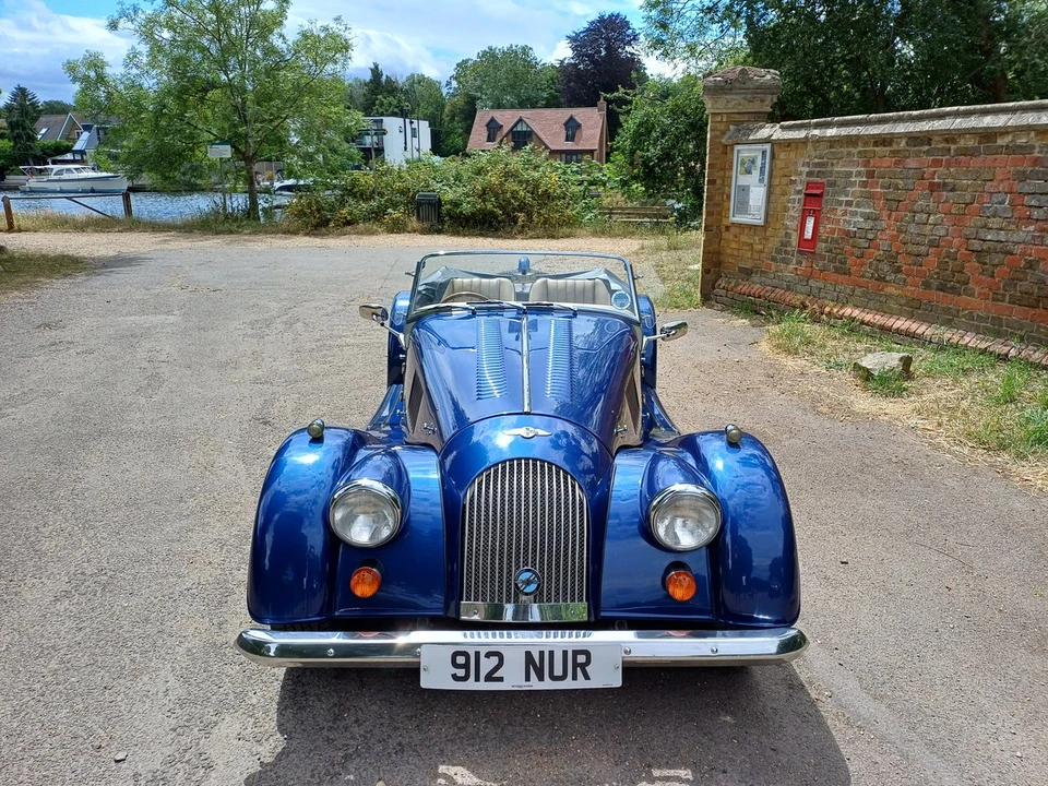 2004 Morgan Roadster - Image 2 of 30