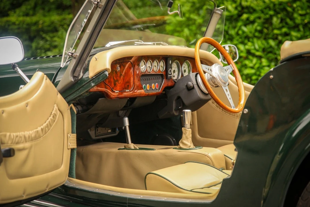 2004 Morgan Roadster - Image 27 of 30