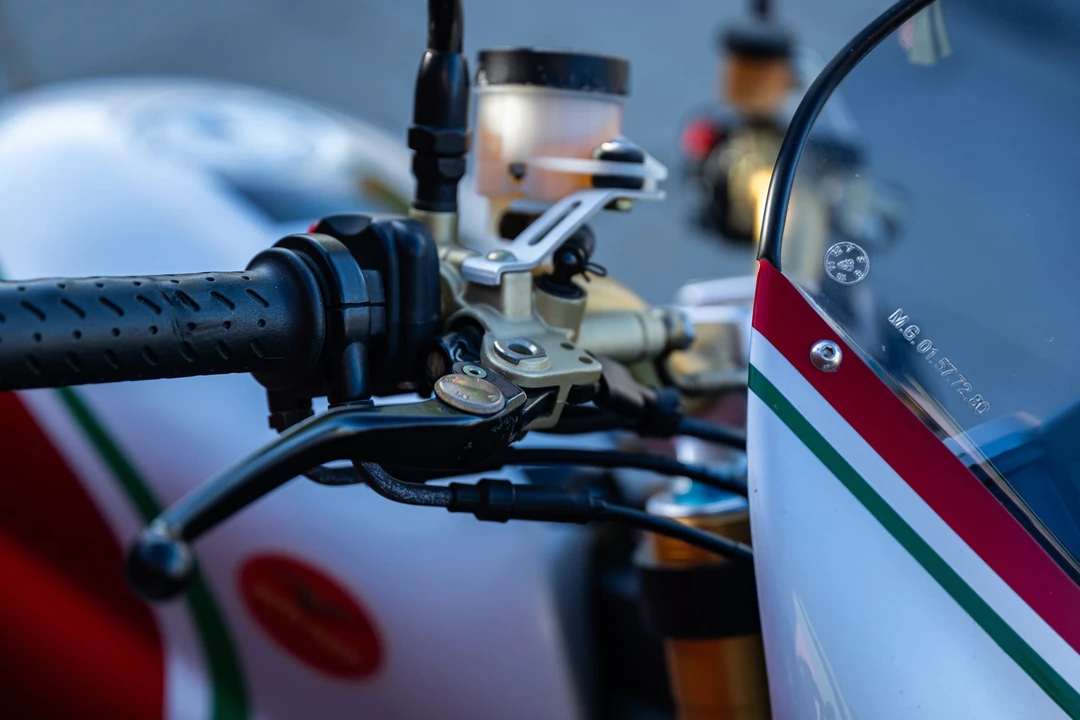 2004 Moto Guzzi - Image 24 of 31